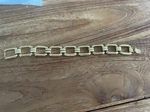 Armband Monet Farbe Gold Ca. 18 cm, Sehr Edle Verschlusslösung - Bild 1 von 2