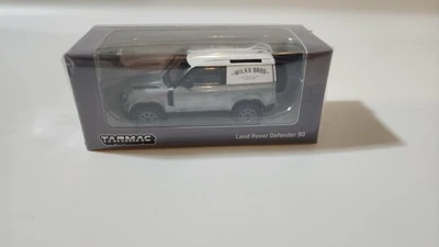 TARMAC WORKS LAND ROVER DEFENDER 90 WILKS BROS T64G-019-BL Chase/Raw Foto 1 de 3