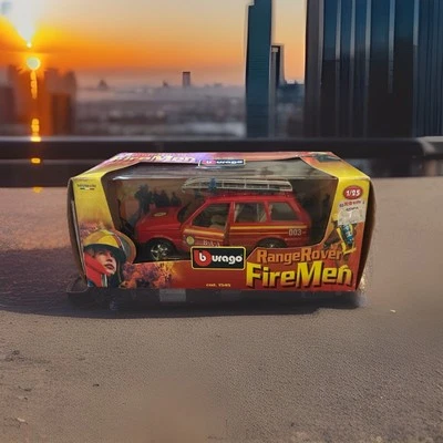 Vintage Bburago 1:25 Die-Cast Range Rover Firemen Rescue Truck-Italian Made-MIB - Image 1 of 4