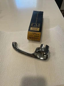 NOS GM 4305246 1960 Chevrolet Impala Belair Right Passenger Outside Door Handle - Picture 1 of 7