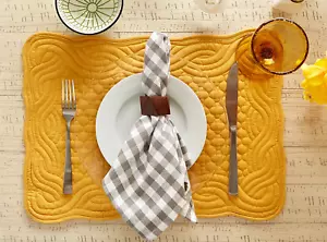 DII HONEY GOLD QUILTED FARMHOUSE DINNER PLACEMAT 13" X 18" SET OF 6 NEW - Picture 1 of 5