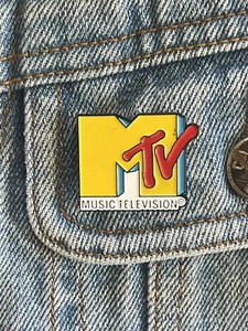 MTV Retro Logo - Yellow, Red And Blue Enamel Pin - Picture 1 of 4