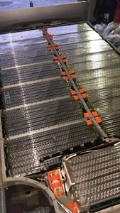 10x Tesla Batteriemodul für Energiespeicher Panasonic 18650 Zellen 53KW Gesamt 2015 - Bild 1 von 3