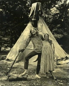 USA Morning Star Ranch California Hippies Reggie & Barb Old Photo 1971 - Imagen 1 de 3