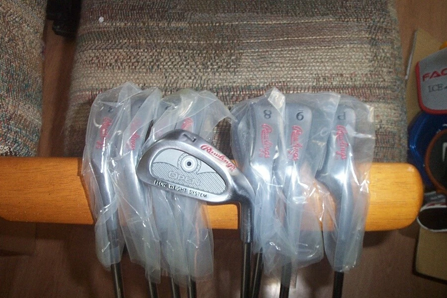 BRAND NEW Rawlings Open 3-pw irons  steel shaft RH ladys - Image 1 of 2