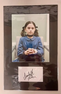Isabelle Fuhrman Orphan matted signed index card with photo 11x17 #1 Esther - Picture 1 of 5