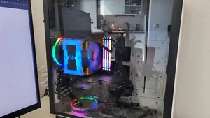 Leistungsstarker Gaming-PC mit Ryzen 5, RX 5700 XT & 1TB NVMe – sofort einsatzbe - Bild 1 von 2