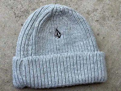 Volcom Mens Full Stone Cuffed Cap Beanie Hat Knit Logo Grey One Size - Image 1 of 2