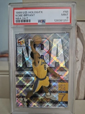 GRADO FRESCO🔥 KOBE BRYANT 1999 U.D. HOLOGrAFX NBA 24/7 #N8 PSA como nuevo 9 Foto 1 de 2