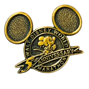 Walt Disney World WDW Marathon 5th Anniversary Pin - Picture 1 of 2