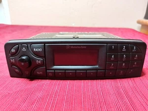 2001-2005 Mercedes Benz C-Class CLK AM FM Radio Receiver A2038202586 - CM1330 - Bild 1 von 14