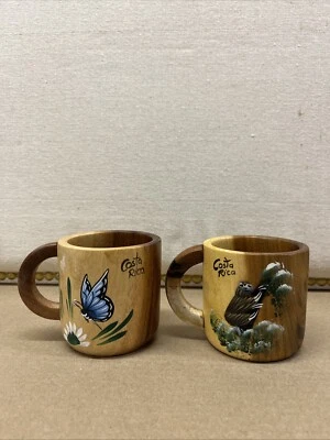 Tazas de café de madera de teca costarricense pintadas a mano Foto 1 de 4