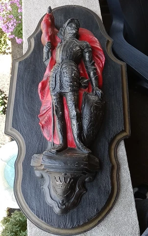 Vintage Large Medieval Knight in Armour Wall Hanging Ceramic 3D Plaque 27 1/2" Cover