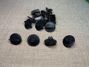 Auveco 21442 Bumper Retainers, Jeep 2008-On 15 pcs. - Foto 1 di 2