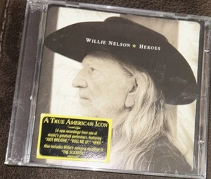 WILLIE NELSON CD - HEROES - GREAT CONDITION - With Hype Sticker -COUNTRY - Imagen 1 de 2