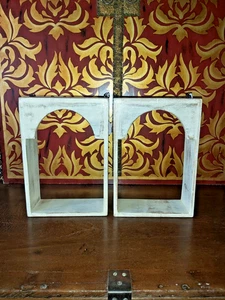A PAIR OF HANDMADE INDIAN VINTAGE STYLE RECLAIMED WOOD ARCH SHELVES - Picture 1 of 12