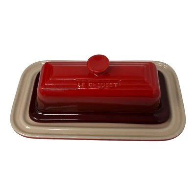 Le Creuset 2 Pc Covered Butter Dish Stoneware Cerise Gradient Ombre Cherry Red - Image 1 of 4