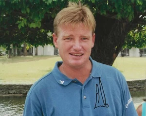Golf Champion Ernie Els signiertes 8x10 Foto Echtheitszertifikat - Bild 1 von 1