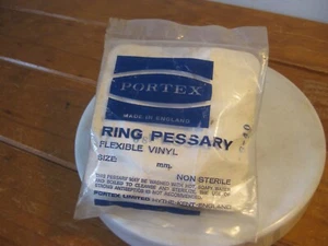 Vintage Ring Pessary (1960s) 'Portex Limited' (England) Original Packaging - Picture 1 of 6