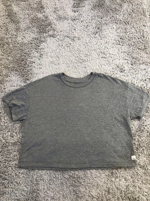 Vuori Shirt Womens Medium Gray VW1011 Crop Boxy Short Sleeve Athletic Tee - Image 1 of 4