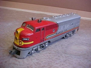 LIONEL 9363 Santa Fe F3-A Non-Powered Diesel Locomotive O Gauge 1950's ( C ) - Picture 1 of 8