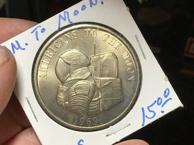 1969 Apollo Medal Americans To The Moon - Aldrin/Armstrong/Gordon/Collins/Conrad - Image 1 of 4