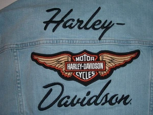 Official Harley Davidson Women's Silver Wing Embroidered Jean Denim Jacket Sz L - Picture 1 of 8