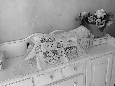 Linge Ancien Dessus De Commode De Mariage Richement Brodé Épi Blé Et Dentelle - Photo 1/4