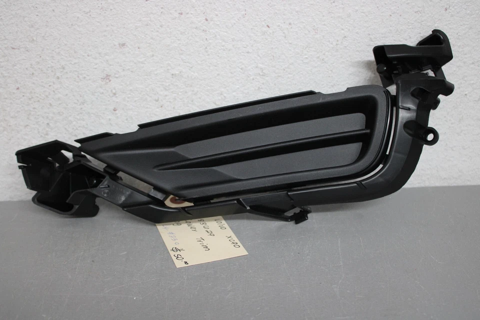 2016 2017 2018 2019 VOLVO XC90 LEFT LOWER TRIM MOLDING Foto 1 de 4