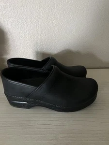 DANSKO Black Leather Clogs Shoes Slip Resistant Work- EUR 38 / US 8 - Picture 1 of 8