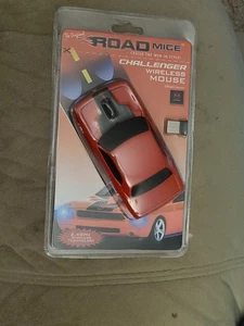 RARE New Road Mice RED DODGE CHALLENG Wireless Mouse NIP - Picture 1 of 13