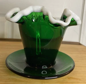 Fenton Smaragdgrün Snow Crest Blumentopf - Übertopf mit aufgesetzter Untertasse - Bild 1 von 5