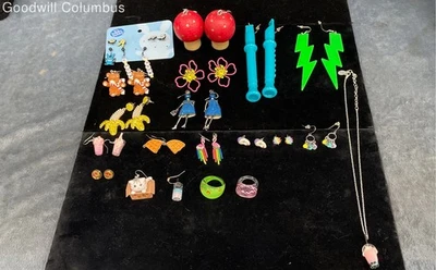 Skurrile Artsy Schmuck Gruppierung - Bild 1 von 4