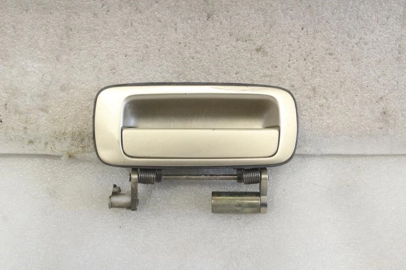 Lexus LS400 1999 manija de puerta trasera izquierda del lado del conductor dorado 4P7 Foto 1 de 4