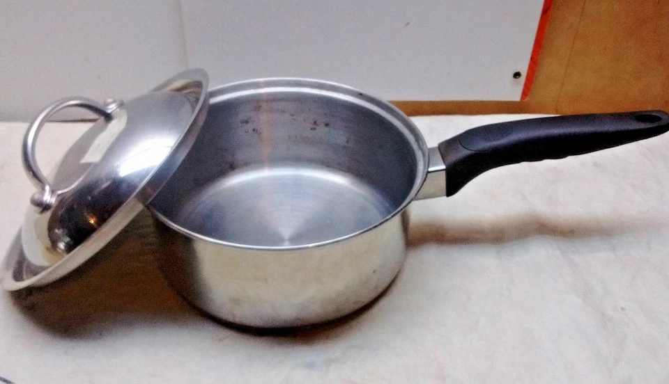 Mirro Stainless Steel Clad Base 2-Qt Saute Stir Fry Casserole Sauce Pan Pot Lid - Image 1 of 1
