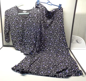 Briggs Matching Skirt & Top Outfit- Black w/ Purple White Flowers- Medium Petite - Picture 1 of 7