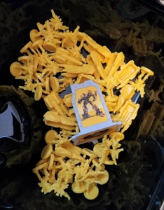50 Yellow Army + Bumblebee Leader For Risk Transformers Cybertron Battle Edition - Foto 1 di 2