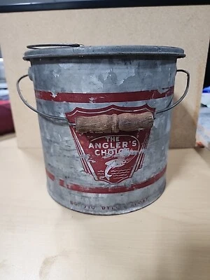 VINTAGE - FALLS CITY "THE ANGLER'S CHOICE" MINNOW BAIT BUCKET NO.710 - Image 1 of 4