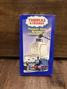 Thomas the Tank Engine & Friends Gets Bumped VHS 2003 Video Tape Train RARE Case - Foto 1 di 2