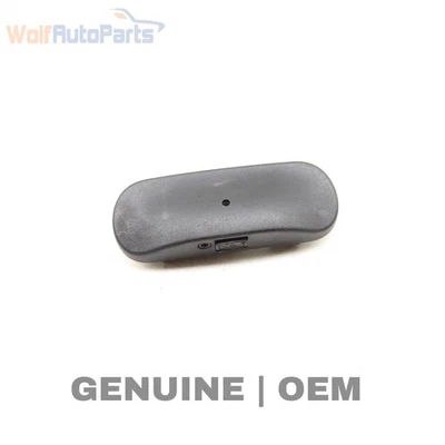 2017-2025 奥迪 A5 - 左挡风玻璃洗衣机喷雾器/喷嘴 8W0955987A — 第 1/4 张图片