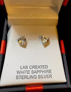 Herz Ohrringe Lab Created weißer Saphir und Sterlingsilber in Box Valentinstag - Bild 1 von 3