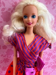 VTG Mattel Barbie Style Doll 1992 w Stripes & Polka Dot Dress Pre-Owned No Shoes - Picture 1 of 6