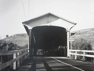Vintage Knight's Ferry CA Stanislaus County überdachte Brücke (5 x 7) Foto 1950er - Bild 1 von 7
