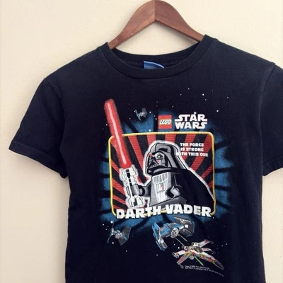 Camiseta De Colección Y2K Auténtica Lego Star Wars Darth Vader Juvenil Pequeña Foto 1 de 4