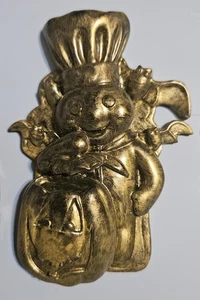 PILLSBURY DOUGHBOY POPPIN' FRESH HALLOWEEN FAUX BRASS MAGNET Willabee & Ward - Picture 1 of 3