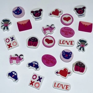 24 KLOBIGE VALENTINSTAG RADIERGUMMIS UNBENUTZT HERZEN AUTOS HUNDE AFFEN - Bild 1 von 5
