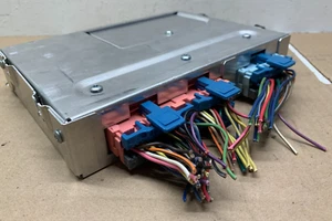 1988-1994 Chevy C/K 2500 3500 Diesel Silverado Sierra Truck Body Control Module - Picture 1 of 17