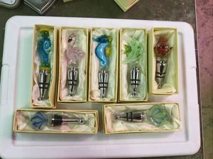 Lot Of 7 Glass Wine Stopper Bottle Flamingo, Blowfish, Sea Horse, Angel Fish - Picture 1 of 10