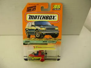 1998 MATCHBOX SUPERFAST #95 AERO JUNIOR NEW ON CARD - Picture 1 of 3