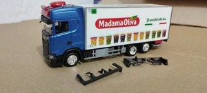 Motrice Frigo Scania Madama Oliva - pedana idraulica scala 1/87 H0 - Foto 1 di 6